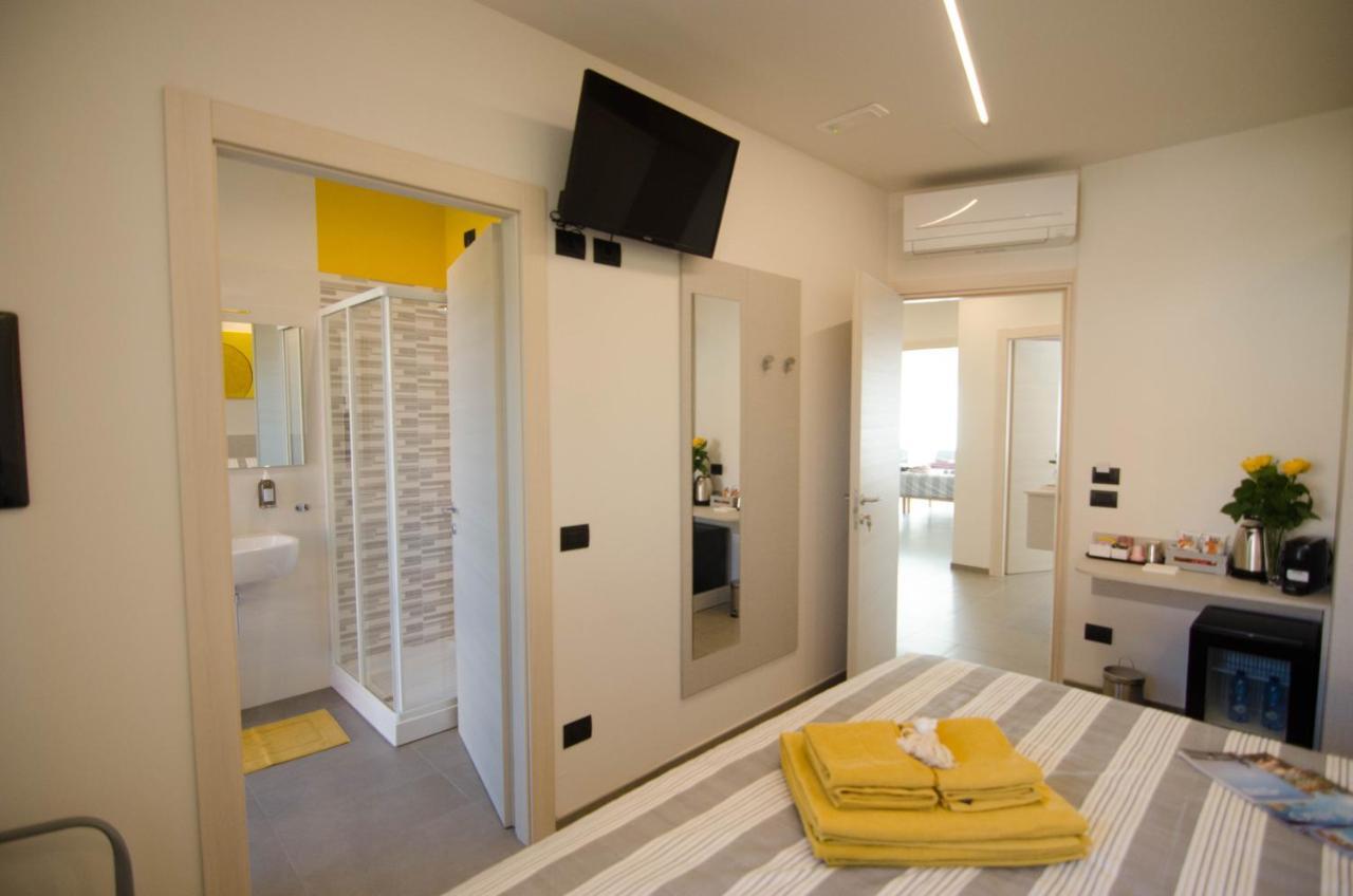 Varese Comfort Room Exterior foto